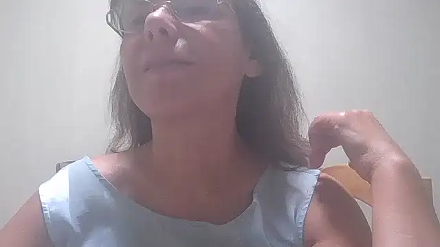 HollyJewel online show from September 15, 2025, 4:40 pm