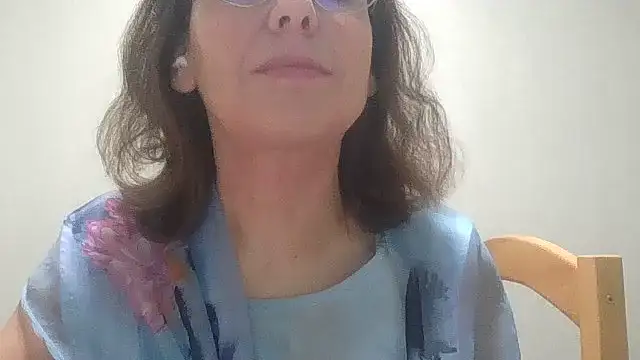 HollyJewel online show from December 4, 2025, 4:48 pm