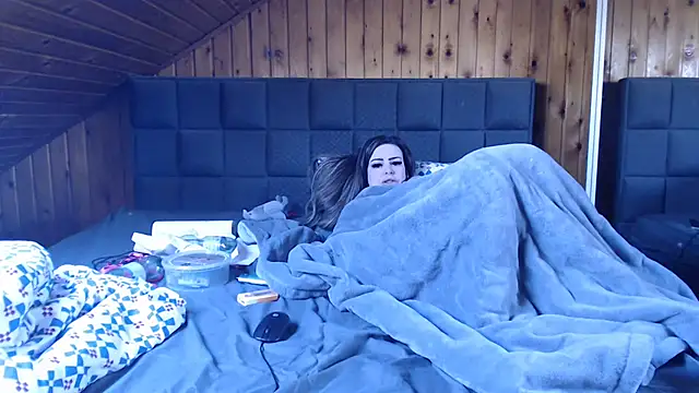 BoeseMoni1998 online show from March 21, 2025, 10:39 am