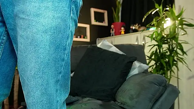 LincomAmith online show from March 21, 2026, 3:55 am