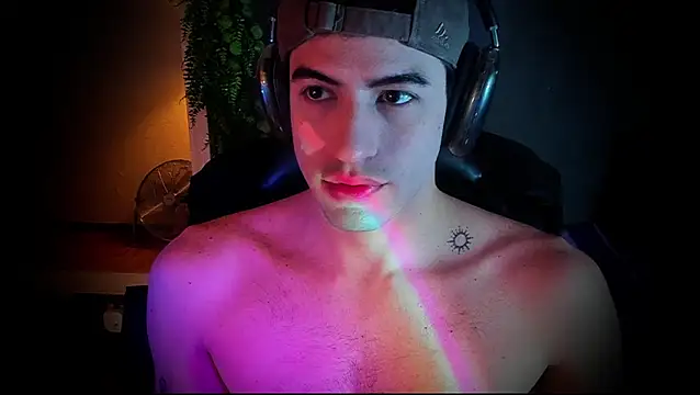 newjeff online show from October 4, 2025, 9:29 am