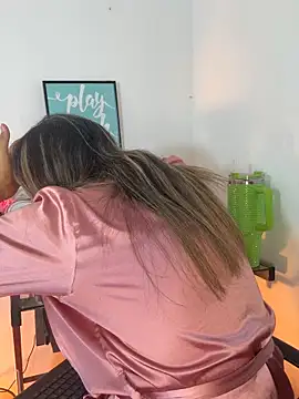 AriannaTorres online show from April 13, 2026, 6:35 pm