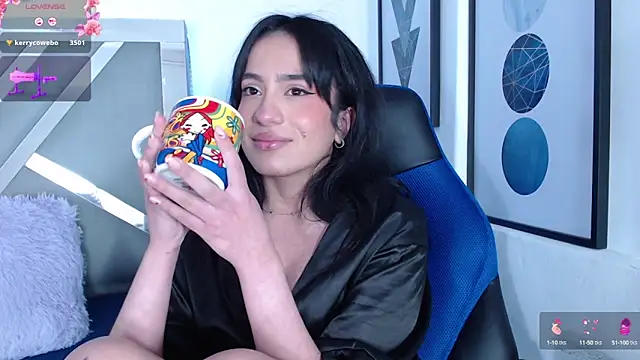 ZaraDames  online show from March 1, 2025, 8:13 am