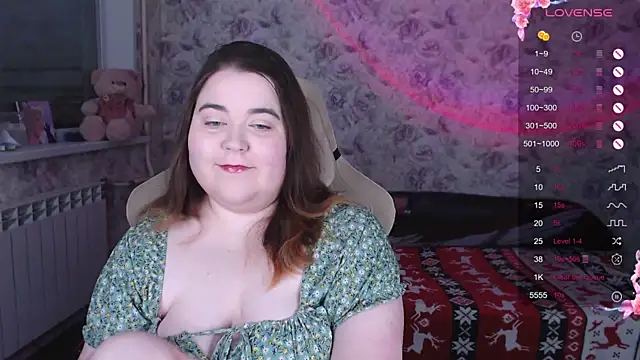 Snapshot of Estelle_Hicks chatting on January 18, 2026, 6:34 pm Estelle Hicks online show from January 18, 2026, 6:34 pm