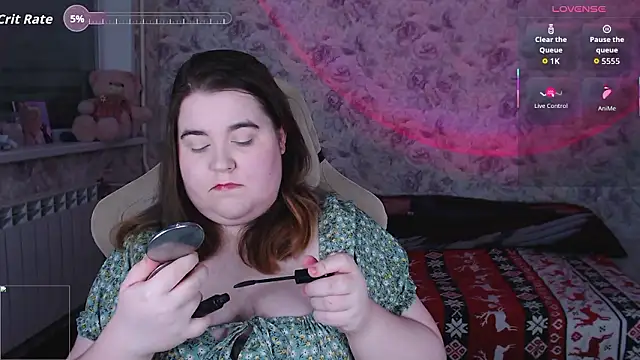 Snapshot of Estelle_Hicks chatting on February 6, 2026, 6:33 pm Estelle Hicks online show from February 6, 2026, 6:33 pm