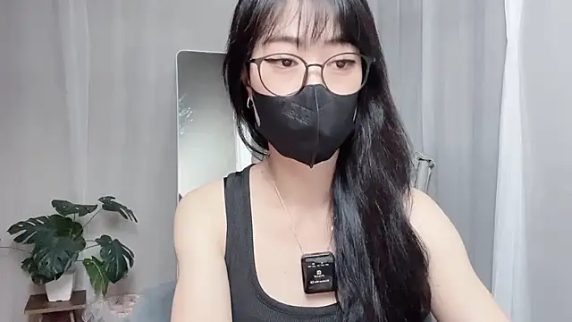  minji bae online show from September 28, 2025, 5:51 pm