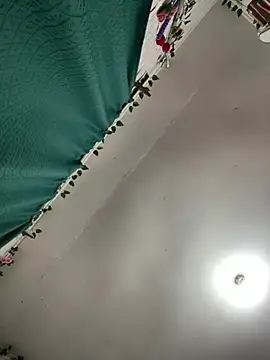 indiegirl666 online show from April 10, 2026, 4:28 am