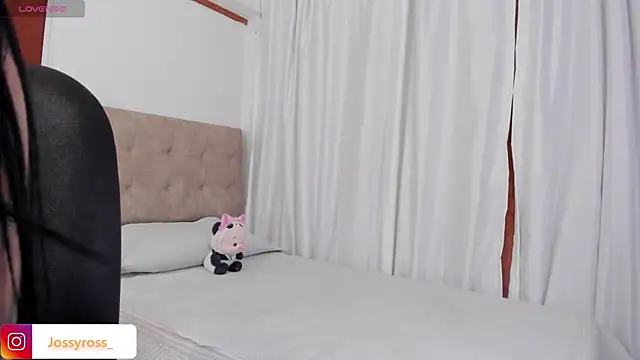 Victoryyy  online show from December 9, 2024, 10:09 pm