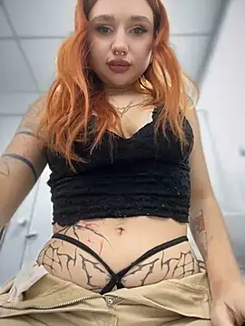 KarinHorny online show from December 6, 2024, 5:31 am