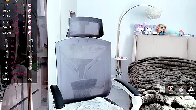 FeiFei-babe online show from February 17, 2025, 4:53 am