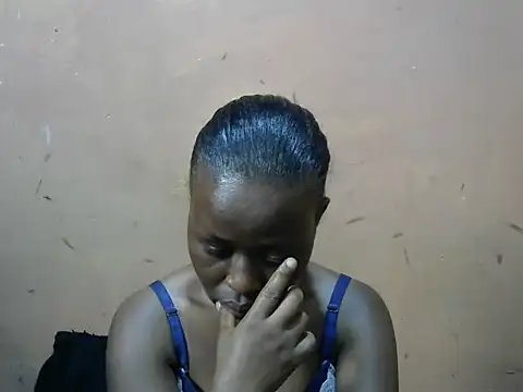 Snapshot of sexy-rosie chatting on September 19, 2025, 9:11 am sexy-rosie online show from September 19, 2025, 9:11 am