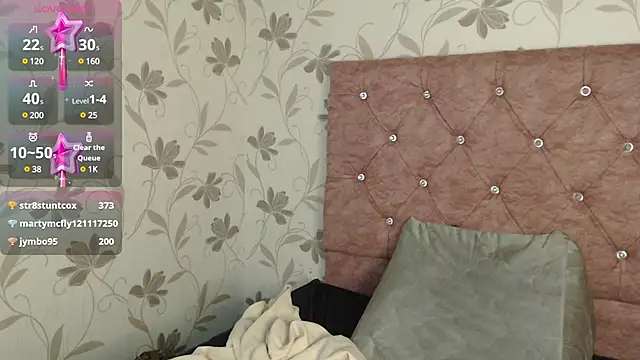 Susy thomson online show from March 11, 2025, 4:54 am