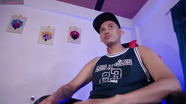 Jaison halls online show from November 4, 2025, 3:22 pm