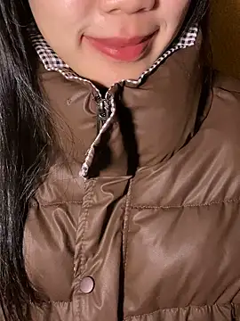 minmin2kk5 online show from November 20, 2025, 3:45 pm