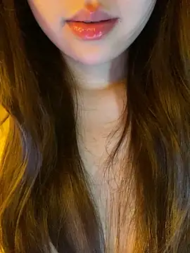 minmin2kk5 online show from April 9, 2026, 4:12 pm