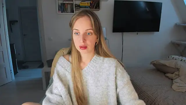 Snapshot of violet_blue_eyes chatting on October 8, 2025, 7:17 am violet blue eyes online show from October 8, 2025, 7:17 am