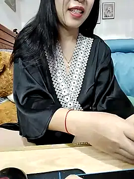Snapshot of cream1299 chatting on March 1, 2025, 8:53 pm cream1299 online show from March 1, 2025, 8:53 pm