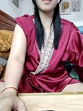 Snapshot of cream1299 chatting on March 11, 2025, 4:54 am cream1299 online show from March 11, 2025, 4:54 am