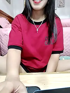 Snapshot of cream1299 chatting on October 8, 2025, 11:52 am cream1299 online show from October 8, 2025, 11:52 am
