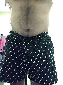 xavierkevi online show from October 6, 2025, 6:05 pm