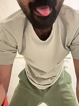 ALWAYSHORNYDADDY online show from March 4, 2026, 7:31 pm