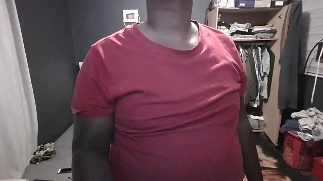 THEEBOSSTEE online show from January 13, 2026, 11:54 pm