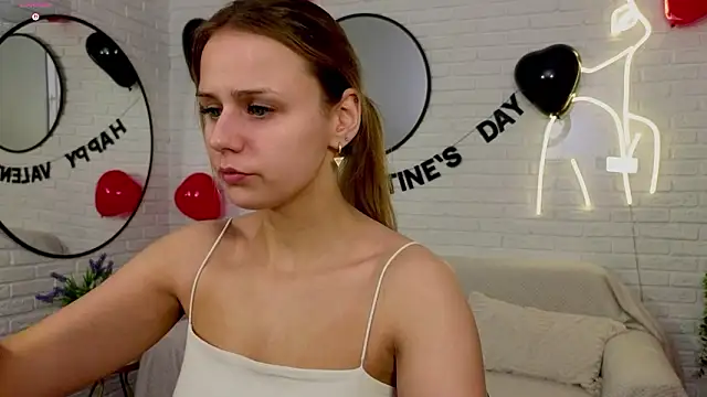 Snapshot of Wendy_D0ll chatting on February 12, 2026, 9:10 pm Wendy D0ll online show from February 12, 2026, 9:10 pm