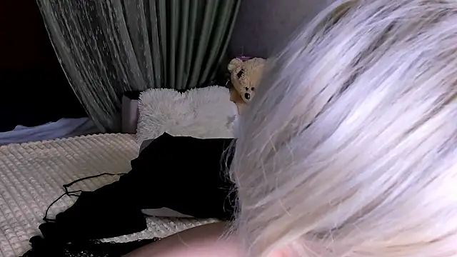 Sweeet Barbie online show from February 1, 2026, 4:05 pm