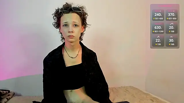 Vampirella GS online show from January 9, 2025, 6:26 pm