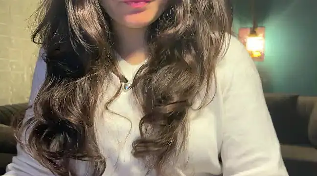 Snapshot of demieliss chatting on December 13, 2024, 6:59 pm demieliss online show from December 13, 2024, 6:59 pm