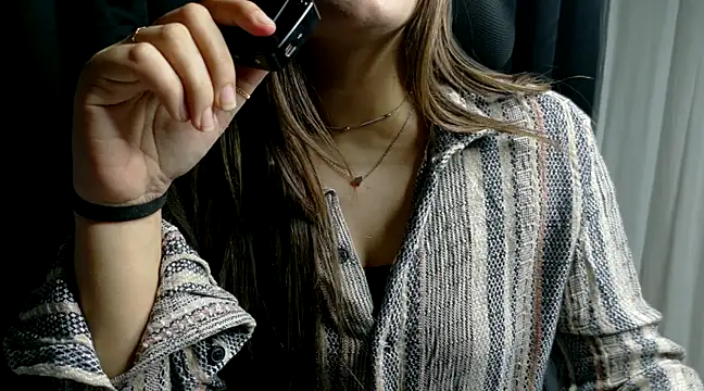 Snapshot of demieliss chatting on March 11, 2025, 7:03 pm demieliss online show from March 11, 2025, 7:03 pm