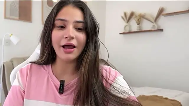 Snapshot of demieliss chatting on March 2, 2026, 7:09 am demieliss online show from March 2, 2026, 7:09 am