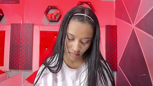 Karoll014 online show from September 19, 2025, 1:56 pm