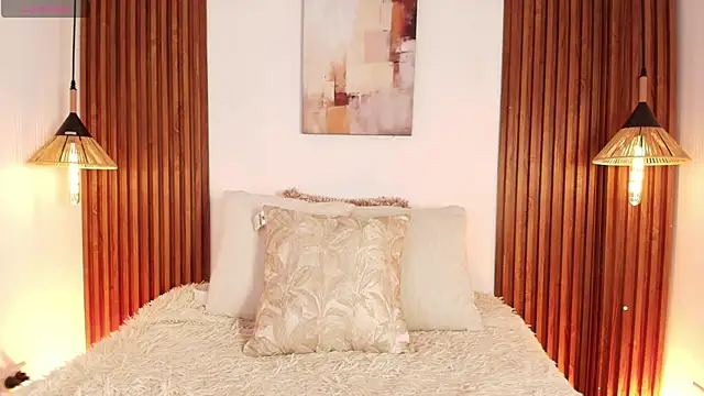 Tayzon Foxxx online show from April 7, 2026, 8:20 pm