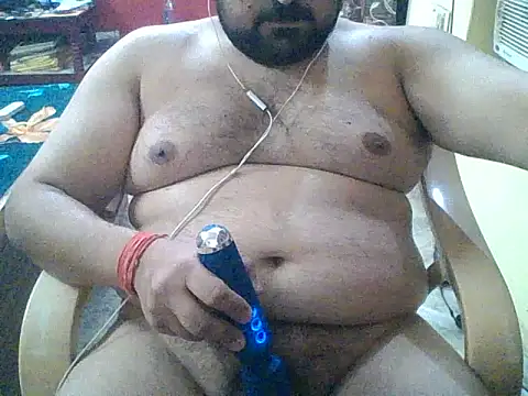 ARYANAVAILABLE online show from September 24, 2025, 1:25 pm