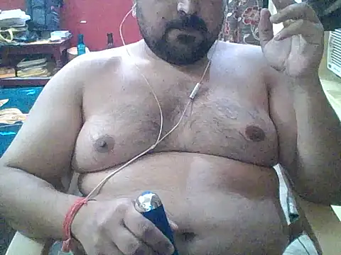 ARYANAVAILABLE online show from October 25, 2025, 11:32 pm