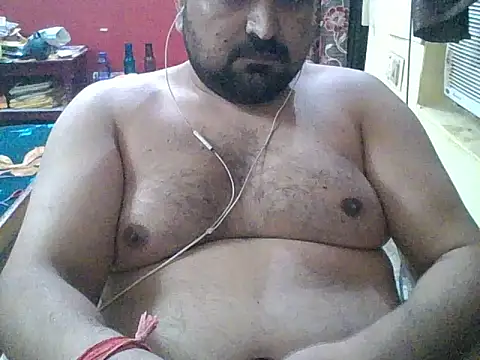 ARYANAVAILABLE online show from October 28, 2025, 11:07 pm