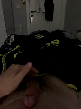 Snapshot of Erenn34 chatting on September 28, 2025, 12:05 am Erenn34 online show from September 28, 2025, 12:05 am