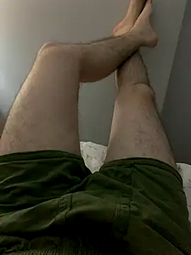 Snapshot of Erenn34 chatting on November 30, 2025, 10:58 pm Erenn34 online show from November 30, 2025, 10:58 pm