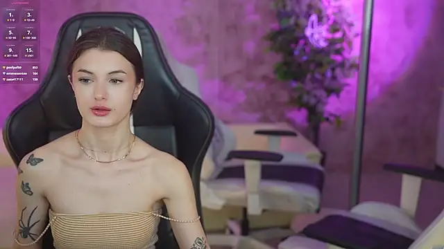 Britney054 online show from February 27, 2025, 11:52 am