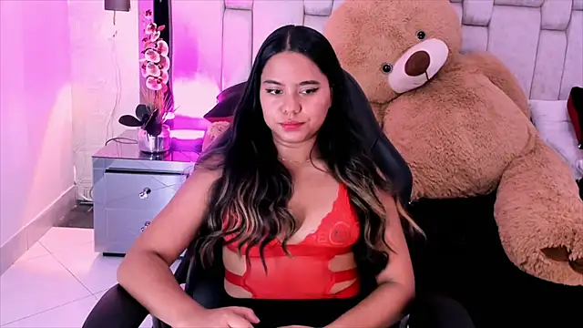 Marilyn-Cooper online show from December 12, 2024, 10:02 am