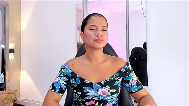 Marilyn-Cooper online show from January 30, 2025, 6:56 am