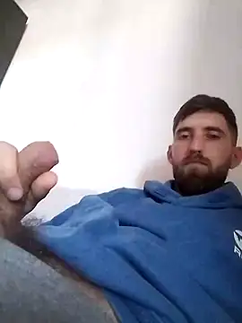 Snapshot of kevcore96 chatting on December 5, 2024, 2:11 pm kevcore96 online show from December 5, 2024, 2:11 pm