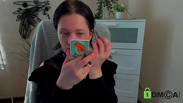 Snapshot of Alina_Mills chatting on February 21, 2025, 10:50 am Alina Mills online show from February 21, 2025, 10:50 am
