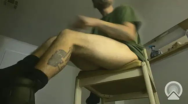 Snapshot of freakzmexx chatting on December 29, 2024, 11:50 am freakzmexx online show from December 29, 2024, 11:50 am