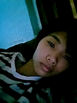 Lonalysexy online show from December 17, 2025, 6:19 am