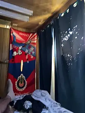 paco110396 online show from April 22, 2026, 9:16 pm