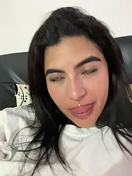 Snapshot of _luna_torres chatting on March 13, 2025, 4:38 am luna torres online show from March 13, 2025, 4:38 am