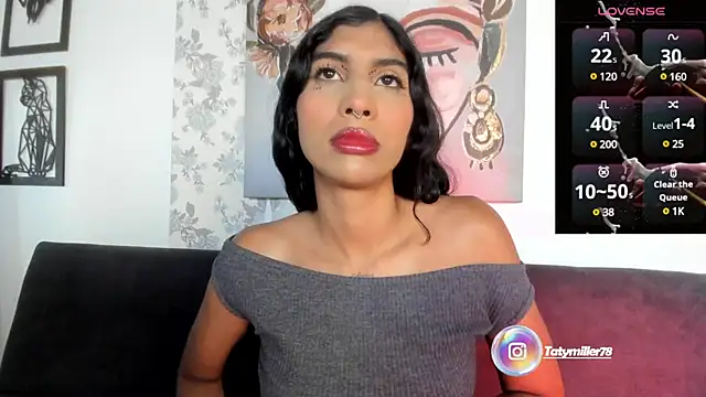 Snapshot of taty_miller chatting on February 28, 2025, 8:18 pm taty miller online show from February 28, 2025, 8:18 pm