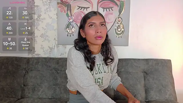 Snapshot of taty_miller chatting on September 29, 2025, 6:24 pm taty miller online show from September 29, 2025, 6:24 pm